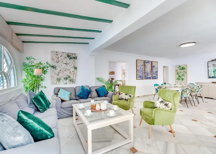Puerto Banus Dreamed Monelos * Marbella
