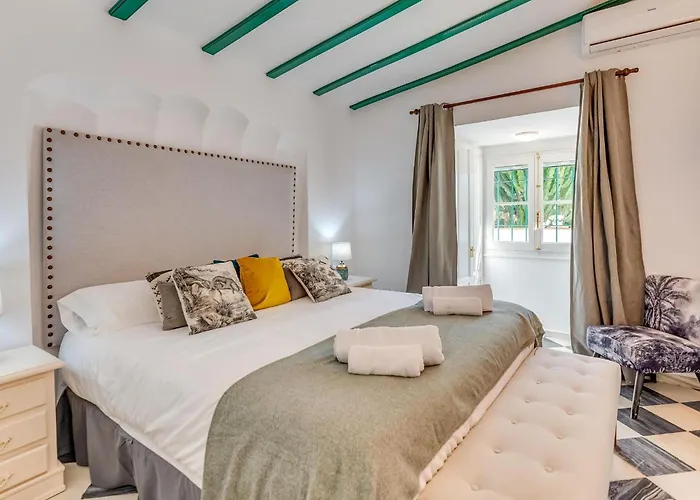 Puerto Banus Dreamed Monelos * Marbella